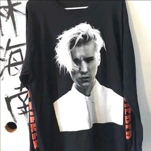 Justin Bieber purpose tour long sleeve